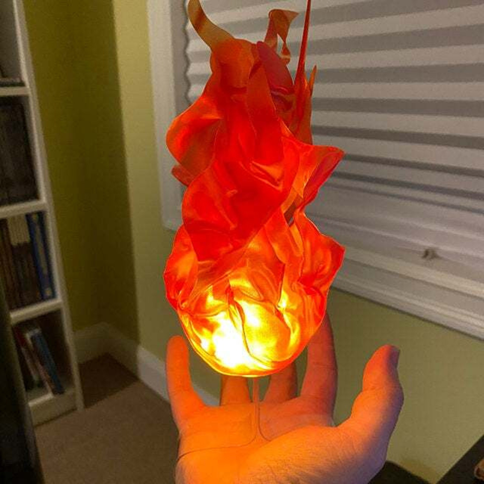 Wiszące, unoszące się kule ogn – Cosplay Fireball Prop recenzja i cena